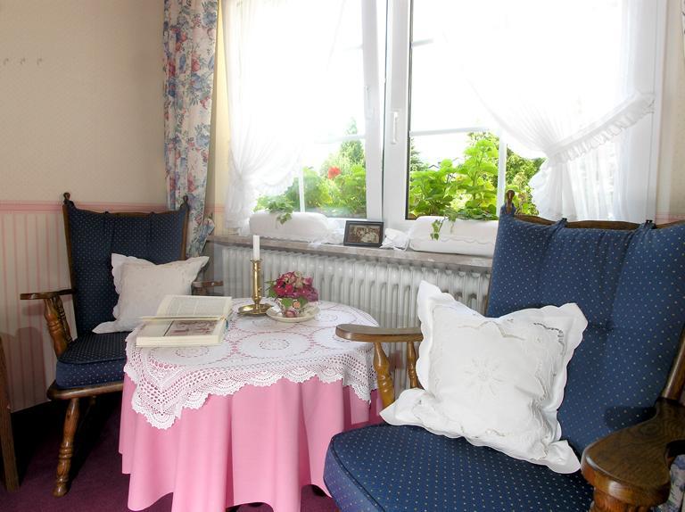 Bed and Breakfast Alte Weinstuben Steinfelder Hof Garni Ellenz-Poltersdorf Habitación foto